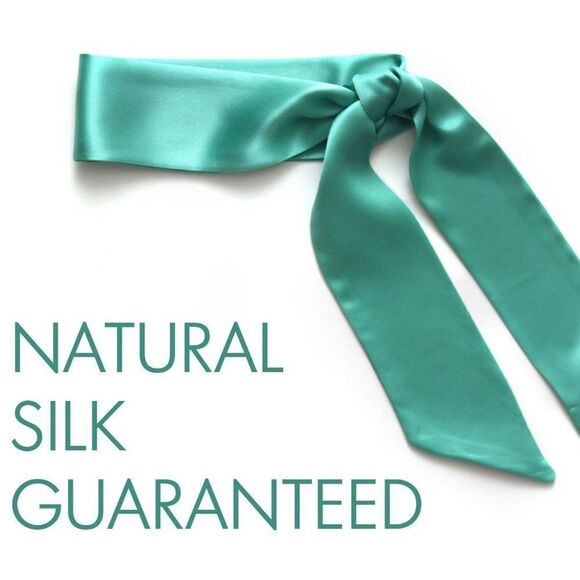 Green Silk Skinny Scarf‎ - Picture 1 of 4